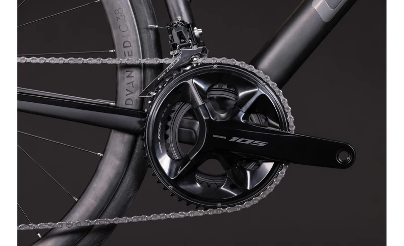 Attain C:62 Race 2027 - Noir - CUBE