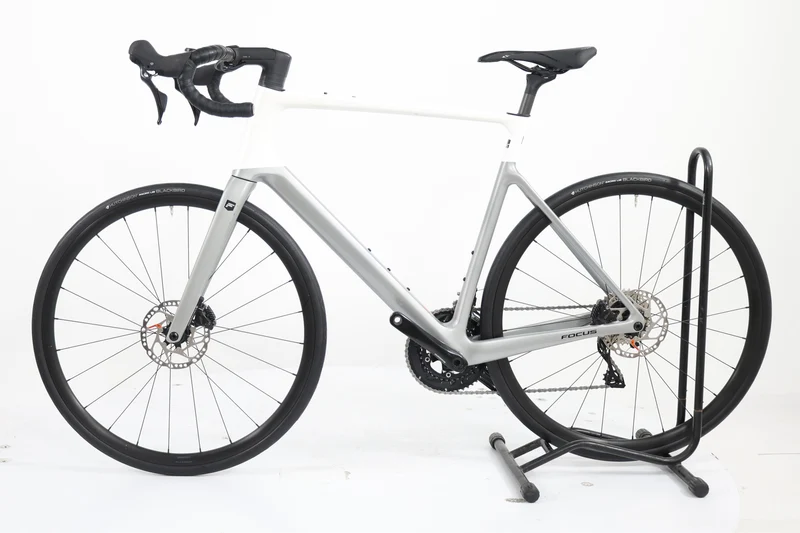 FOCUS Paralane 8.7 2025 T.60