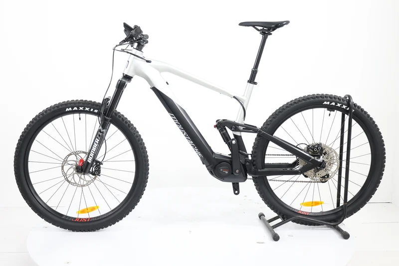 MOUSTACHE Samedi 29 Trail 5 2023 T.XL