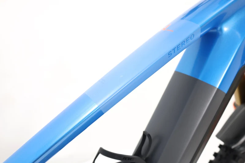 CUBE Stereo Hybrid 140 HPC Actionteam 750 2023 T.L