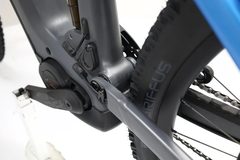 CUBE Stereo Hybrid 140 HPC Actionteam 750 2023 T.L