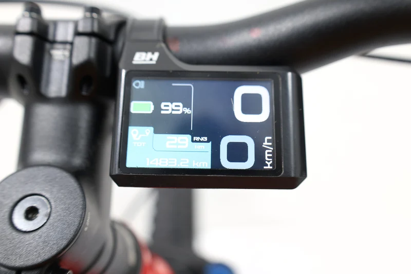 BH Atom Pro 2023 T.M