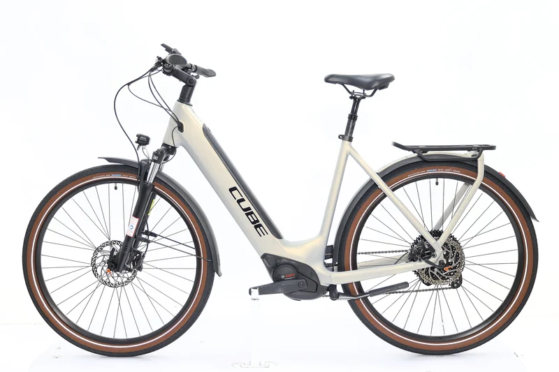 CUBE Touring Hybrid Pro 625 2024 T.58