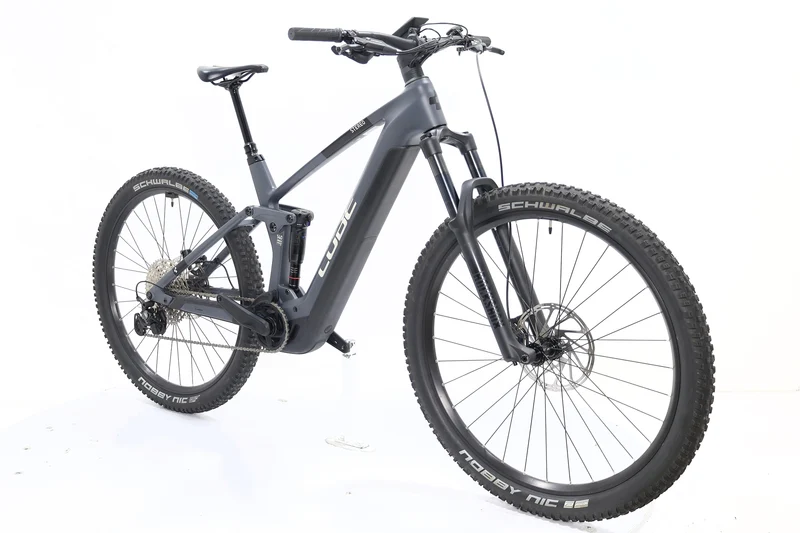 CUBE Stereo Hybrid 140 HPC Race 750 2024 T.L