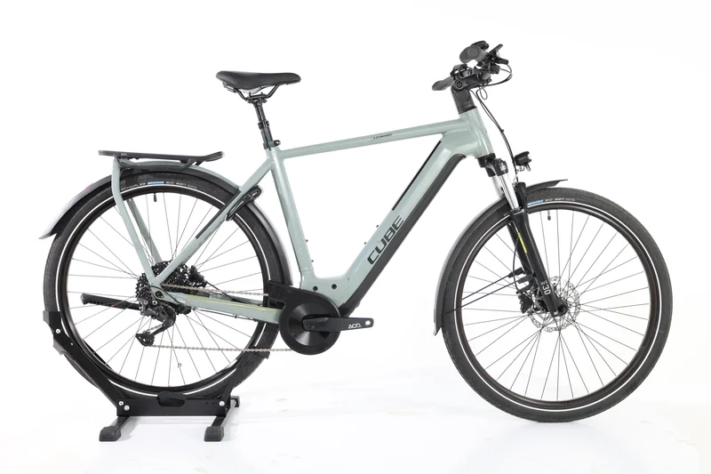 CUBE Kathmandu Hybrid One 750 2023 T.58