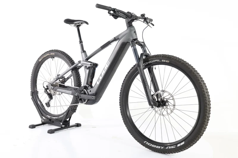 CUBE Stereo Hybrid 140 HPC Race 750 2023 T.M