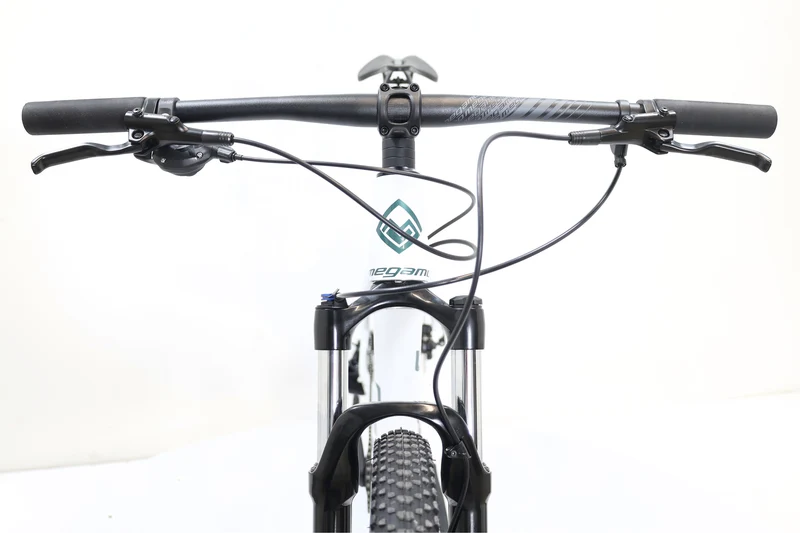 MEGAMO Natural Elite 15 2026