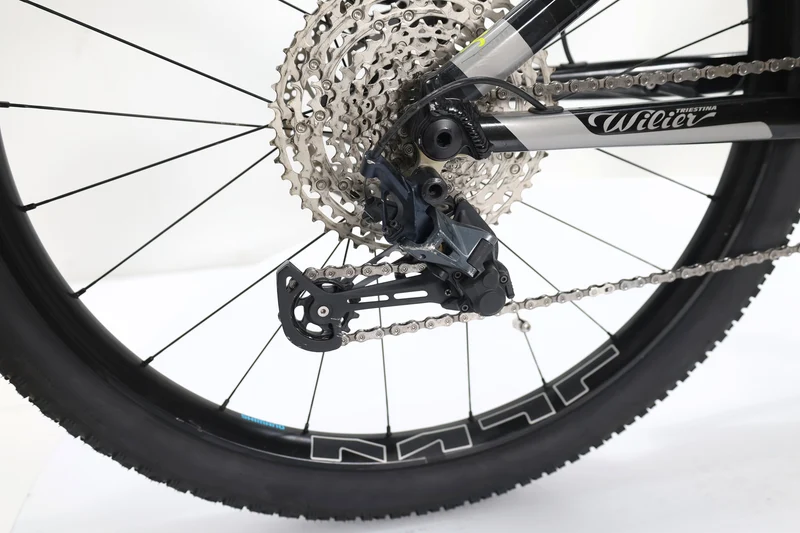 WILIER TRIESTINA E803 TRB Pro 630Wh 2023 T.M