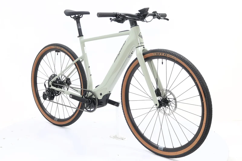 MEGAMO Lande Flat-Bar 2025 T.M