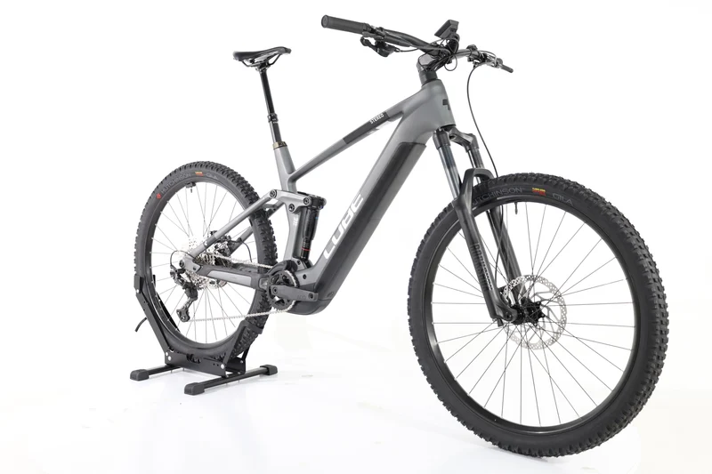 CUBE Stereo Hybrid 140 HPC Race 750 2023 T.XL