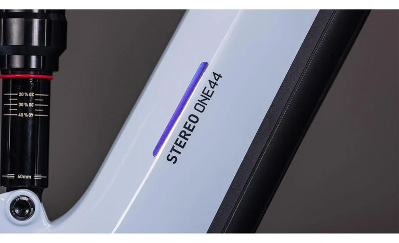 STEREO HYBRID ONE44 EX 800