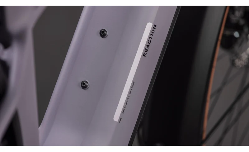 REACTION HYBRID PERFORMANCE 600 FE