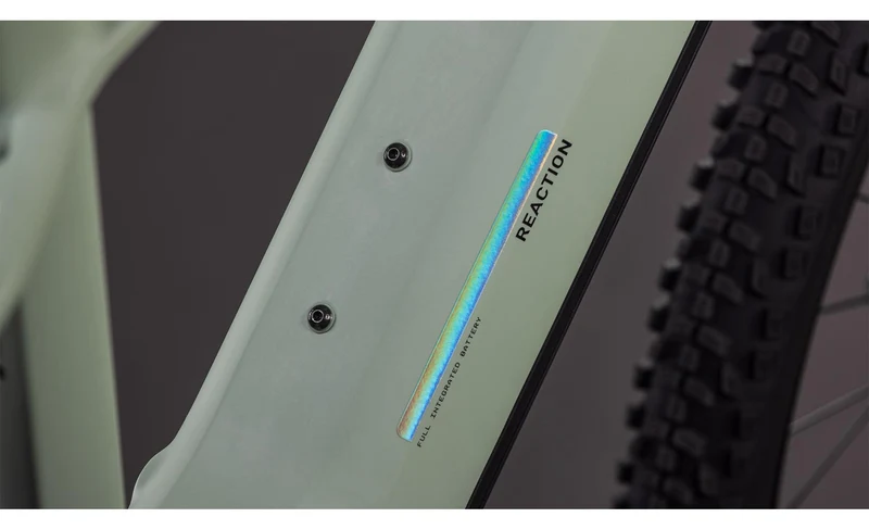 REACTION HYBRID PRO 800