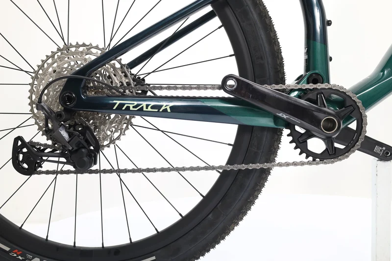 MEGAMO Track 08 2025 T.M