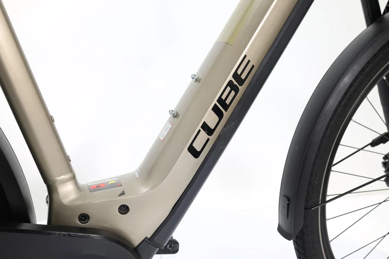 CUBE Kathmandu Hybrid Pro 625 2023 T.58