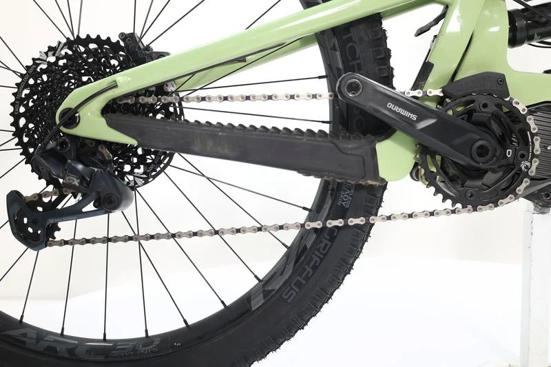 SANTA CRUZ Heckler R 29 / Carbon C 2023 T.L