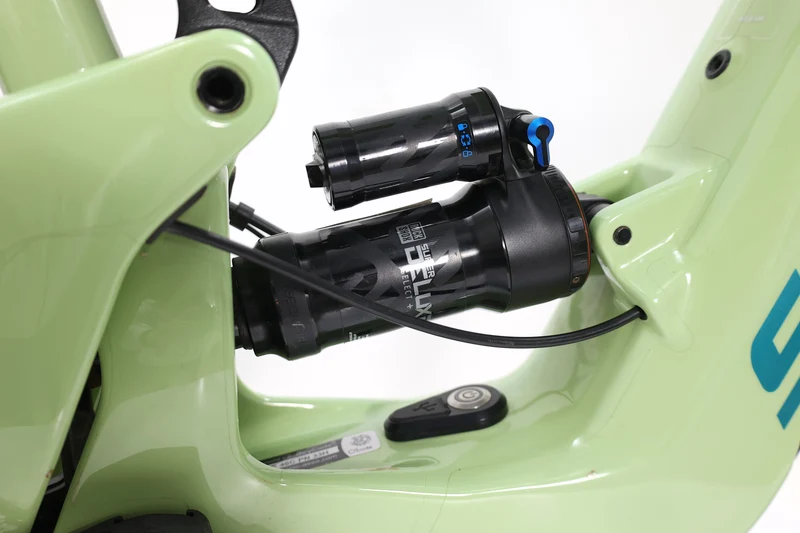 SANTA CRUZ Heckler R 29 / Carbon C 2023 T.L