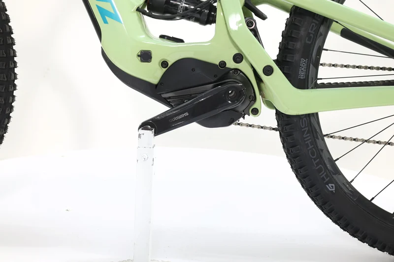 SANTA CRUZ Heckler R 29 / Carbon C 2023 T.L