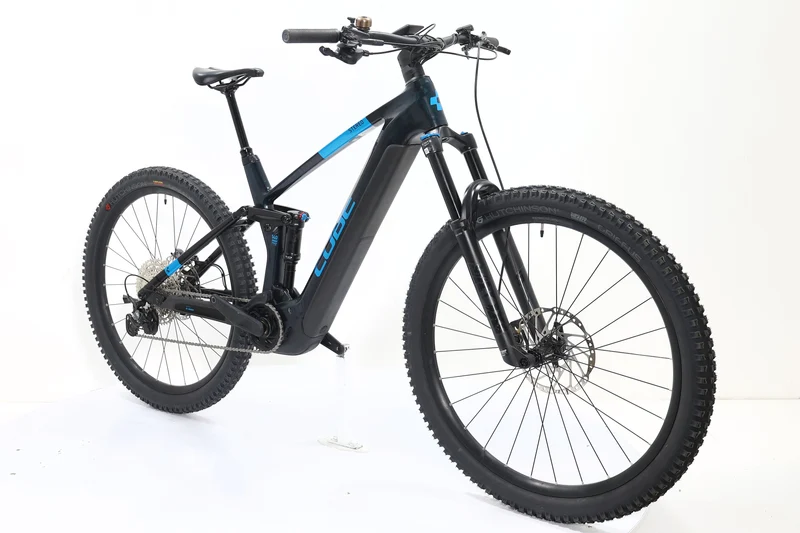 CUBE Stereo Hybrid 140 HPC SLX 750 2023 T.L