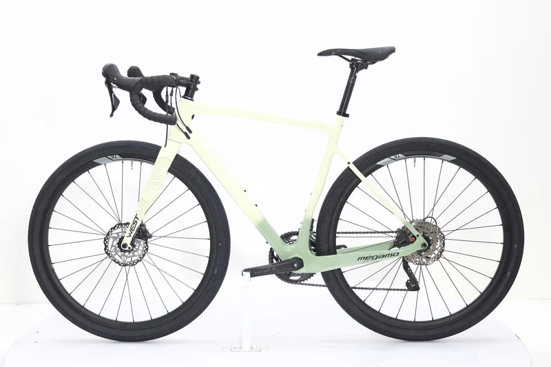 MEGAMO West 15 2024 T.M