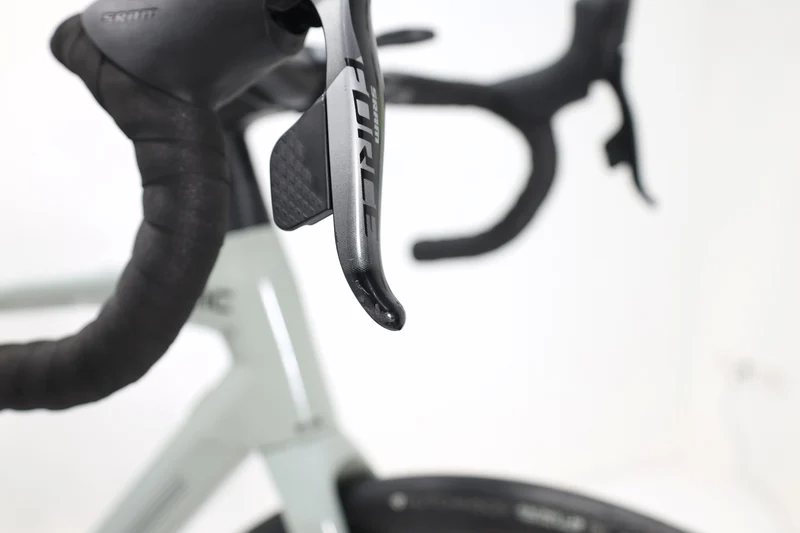 BMC Roadmachine 01 THREE 2021 T.51