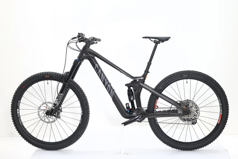 CANYON Strive CFR Underdog 2024 T.M