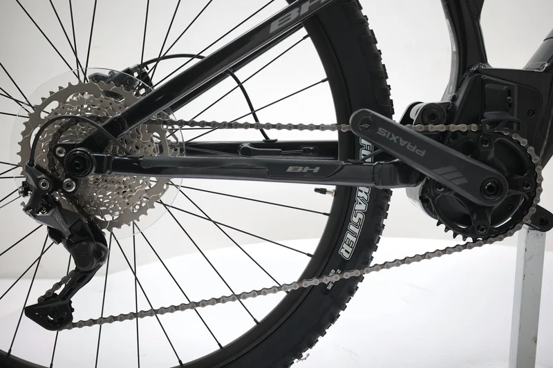 BH Atom Lynx 8.0 2025 T.M