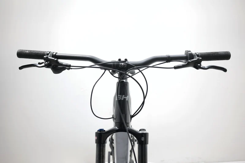 BH Atom Lynx 8.0 2025 T.M