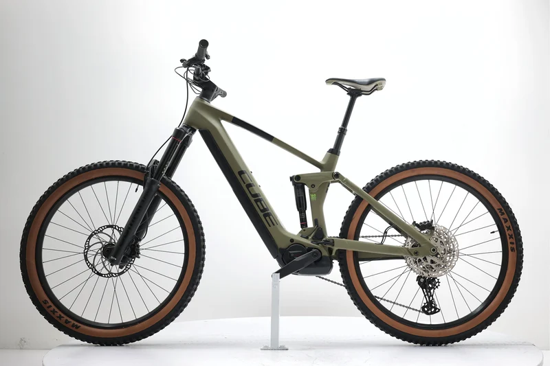 CUBE Stereo Hybrid 160 HPC Race 750 2024 T.M
