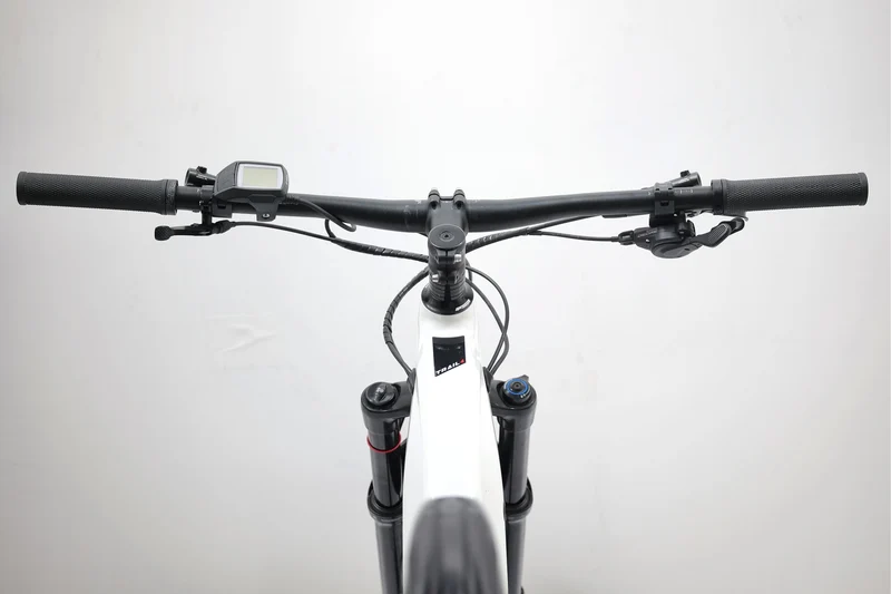 MOUSTACHE Samedi 29 Trail 4 2022 T.L