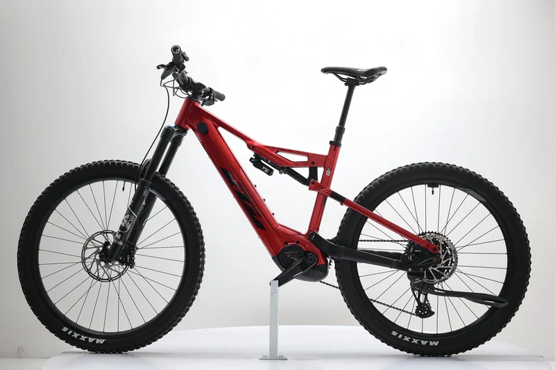 KTM MACINA KAPOHO 7971 2023 T.L