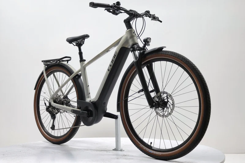 CUBE Touring Hybrid Pro 625 2024 T.S