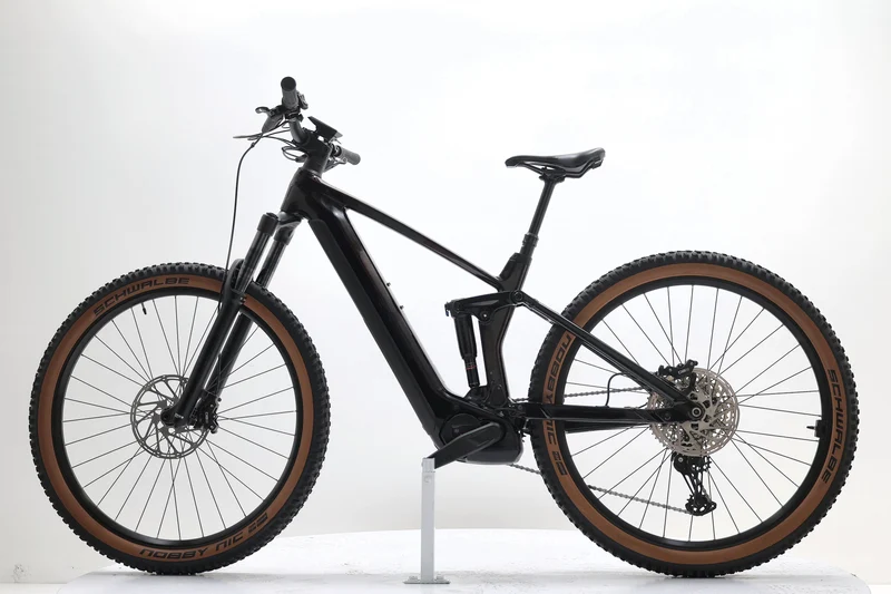 CUBE Stereo Hybrid 140 HPC Race 750 2024 T.M