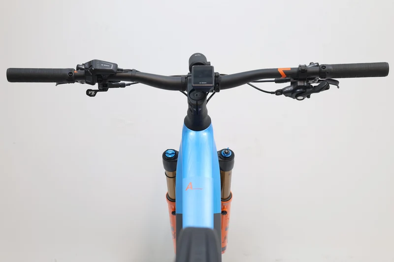 CUBE Stereo Hybrid 140 HPC Actionteam 750 2024 T.M