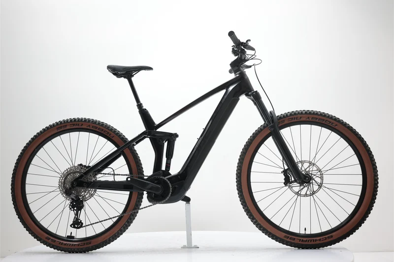 CUBE Stereo Hybrid 140 HPC Race 750 2024 T.L