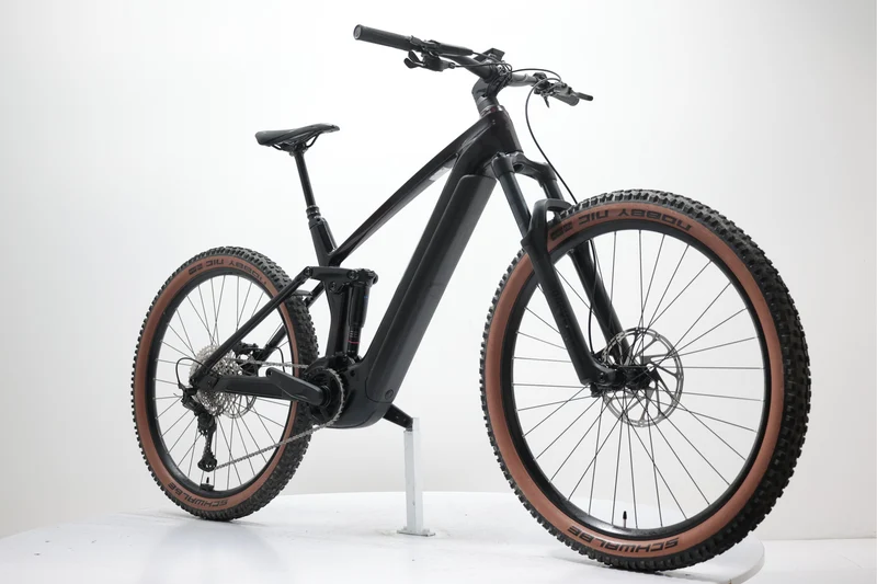 CUBE Stereo Hybrid 140 HPC Race 750 2024 T.L