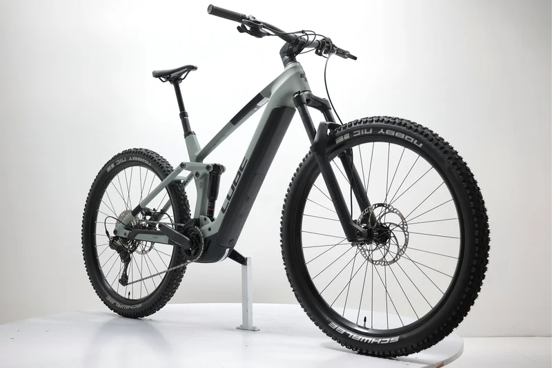 CUBE Stereo Hybrid 140 HPC Pro 750 2024 T.L