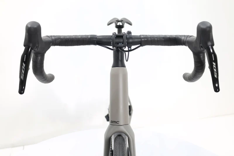 BMC Roadmachine 01 AMP TWO 2026 T.56