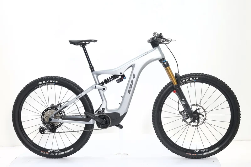 BH AtomX Lynx 9.9 2025