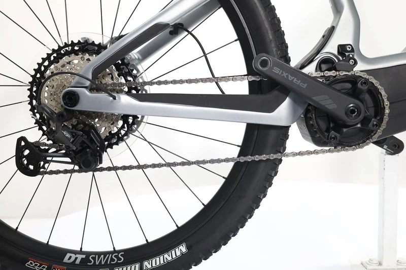 BH AtomX Lynx 9.9 2025