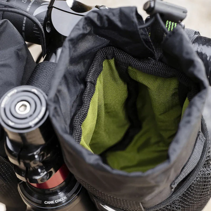 Sacoche de guidon bikepacking Bud Adventure Miss Grape