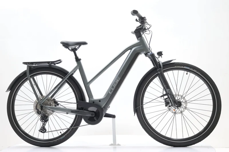CUBE Kathmandu Hybrid Pro 625 2024 T.54