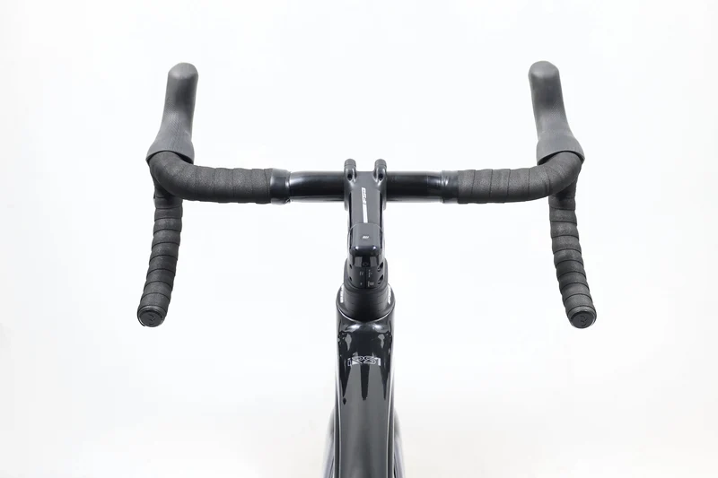 BH iRS1 CARBON 1.4 2024 T.L