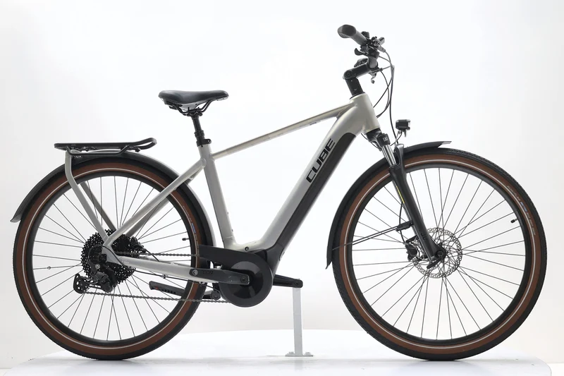 CUBE Touring Hybrid Pro 625 2023 T.M