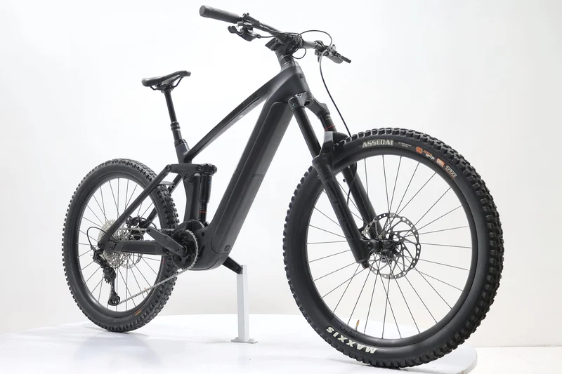 CUBE Stereo Hybrid 160 HPC SLX 750 2023 T.M