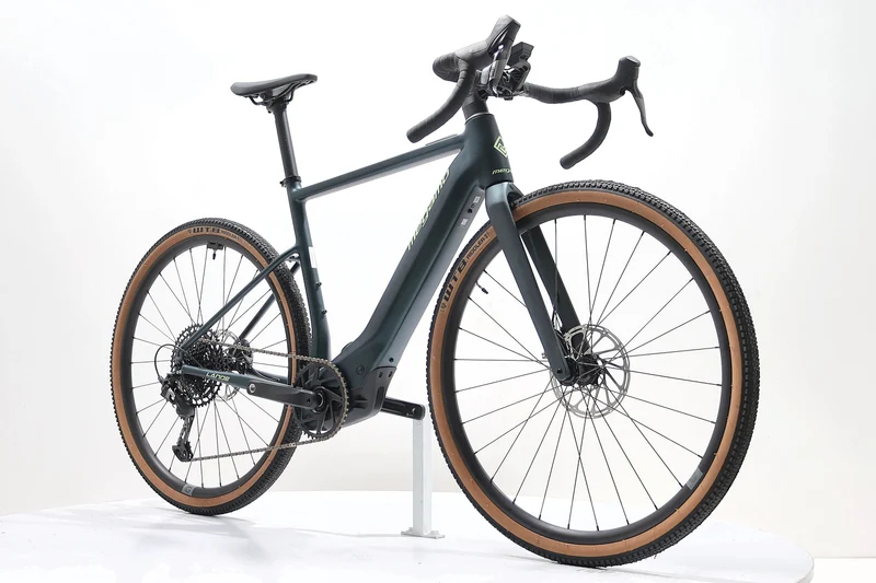 MEGAMO Lande 2025 Noir