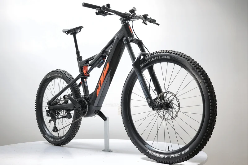 KTM MACINA KAPOHO 7973 2023 T.L
