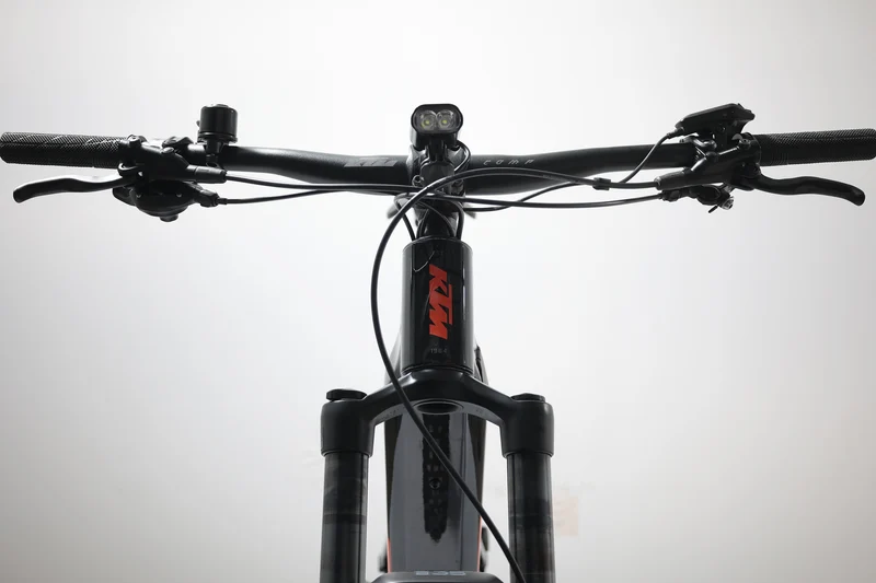 KTM MACINA KAPOHO 7973 2023 T.L