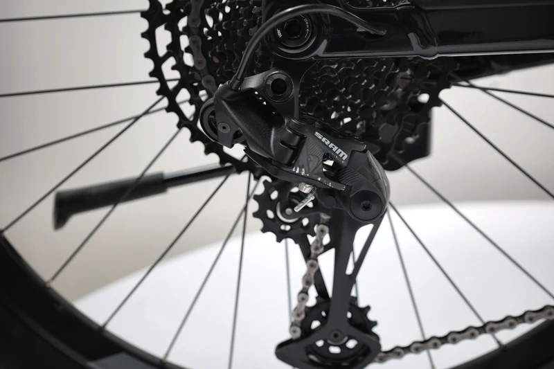 KTM MACINA KAPOHO 7973 2023 T.L