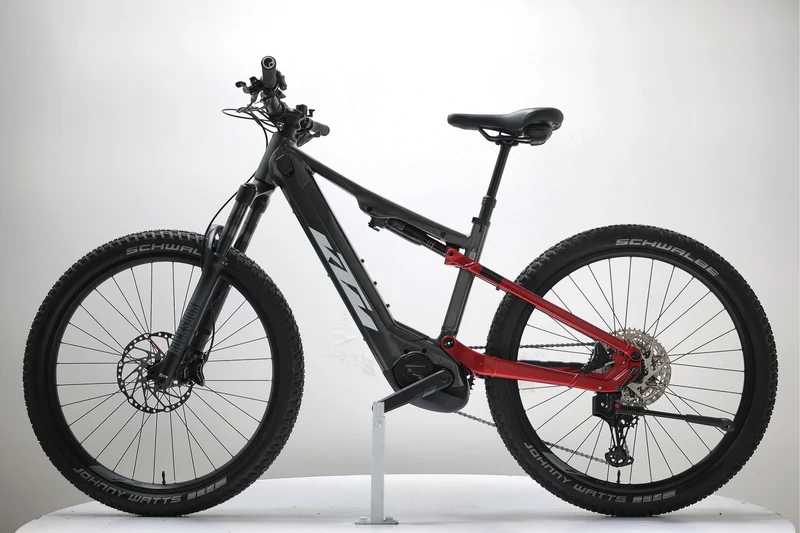 KTM MACINA LYCAN PRO LTD 2025 T.S